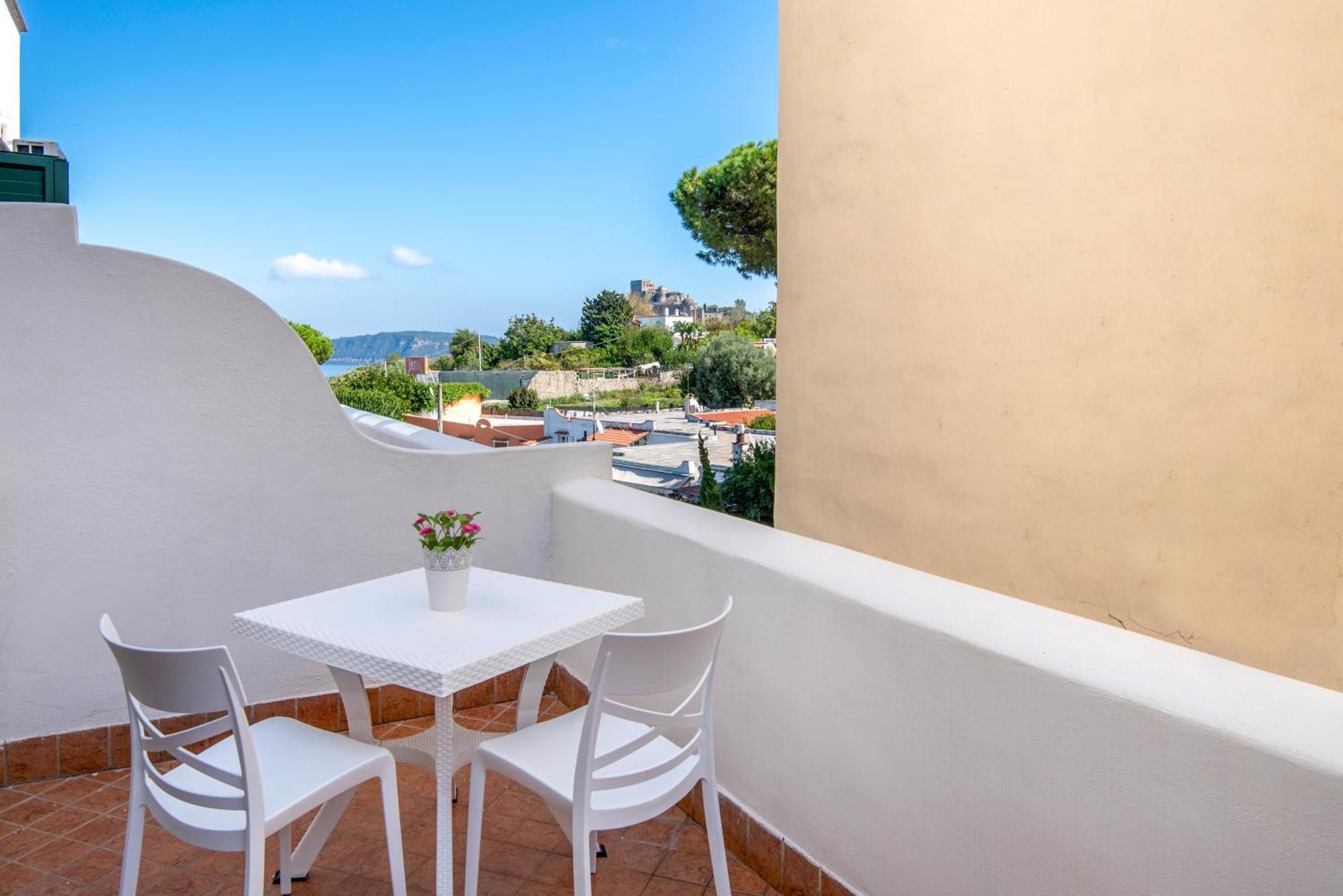 La Baia Blu - Ischia Apartment Luaran gambar